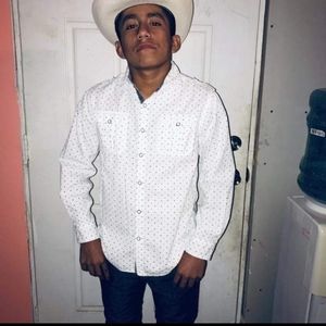 Meet your Posher, Cesar